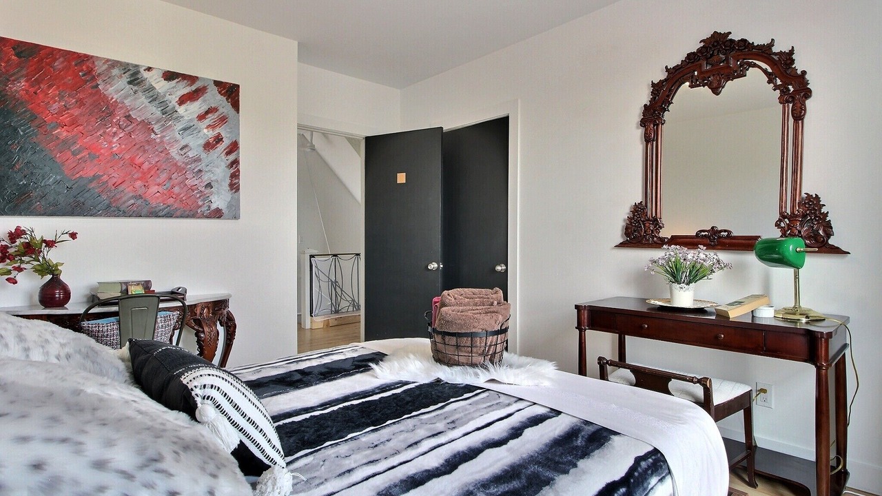 Photo of Bedroom in Saint-Hubert