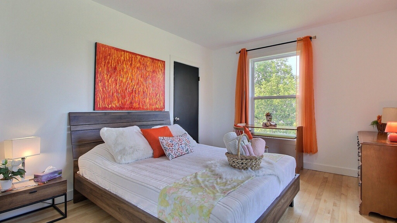 Photo of Bedroom in Saint-Hubert