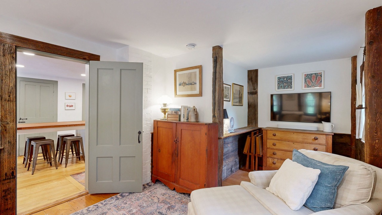 Photo of Livingroom in Chester