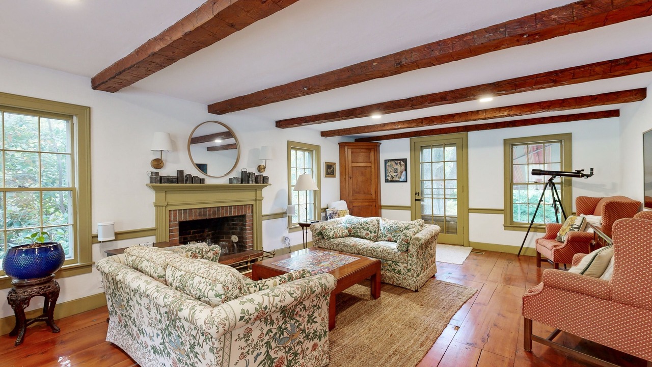 Photo of Livingroom in Chester