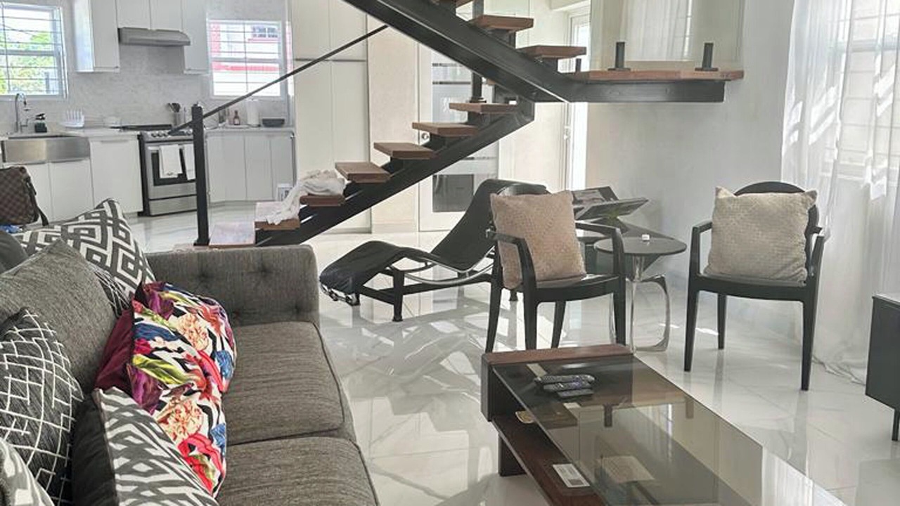 Photo of Livingroom in Fitts Village