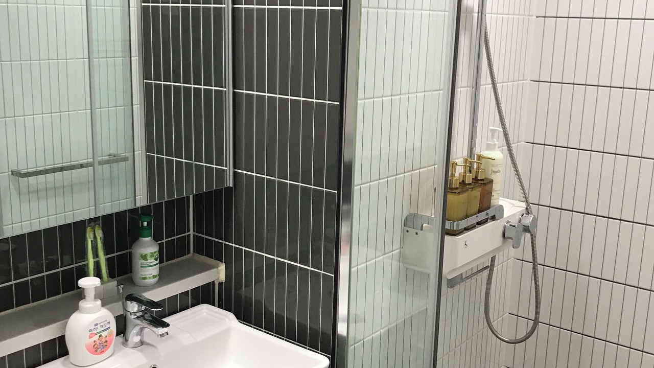 Photo of Bathroom in Seongnae-dong