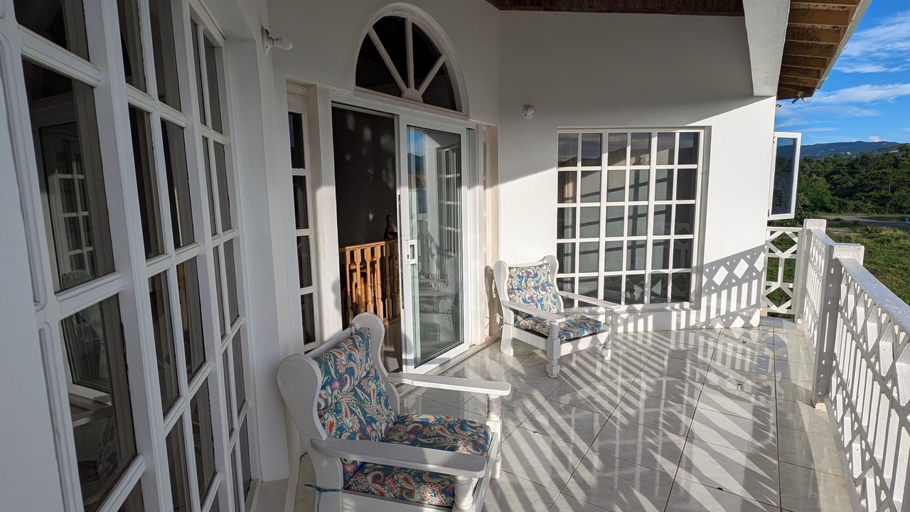 Photo of Patio Balcony in Whitehouse