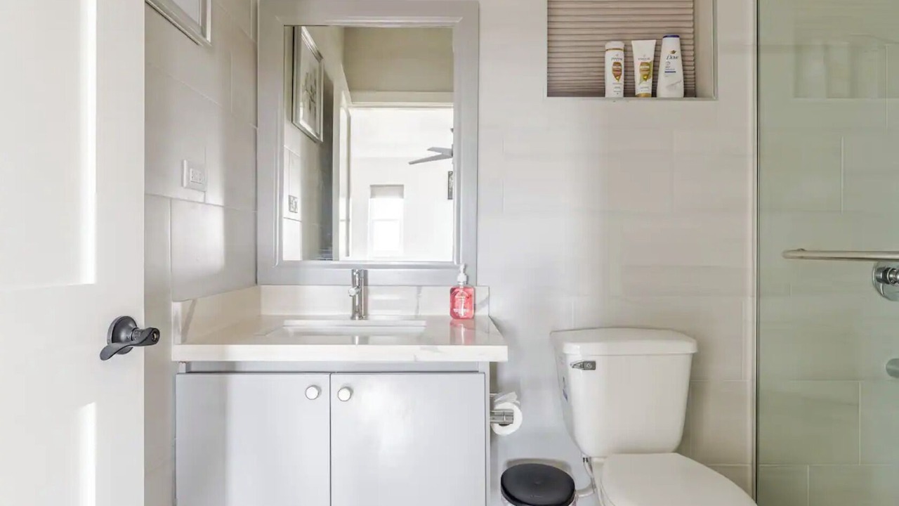 Photo of Bathroom in Barbican