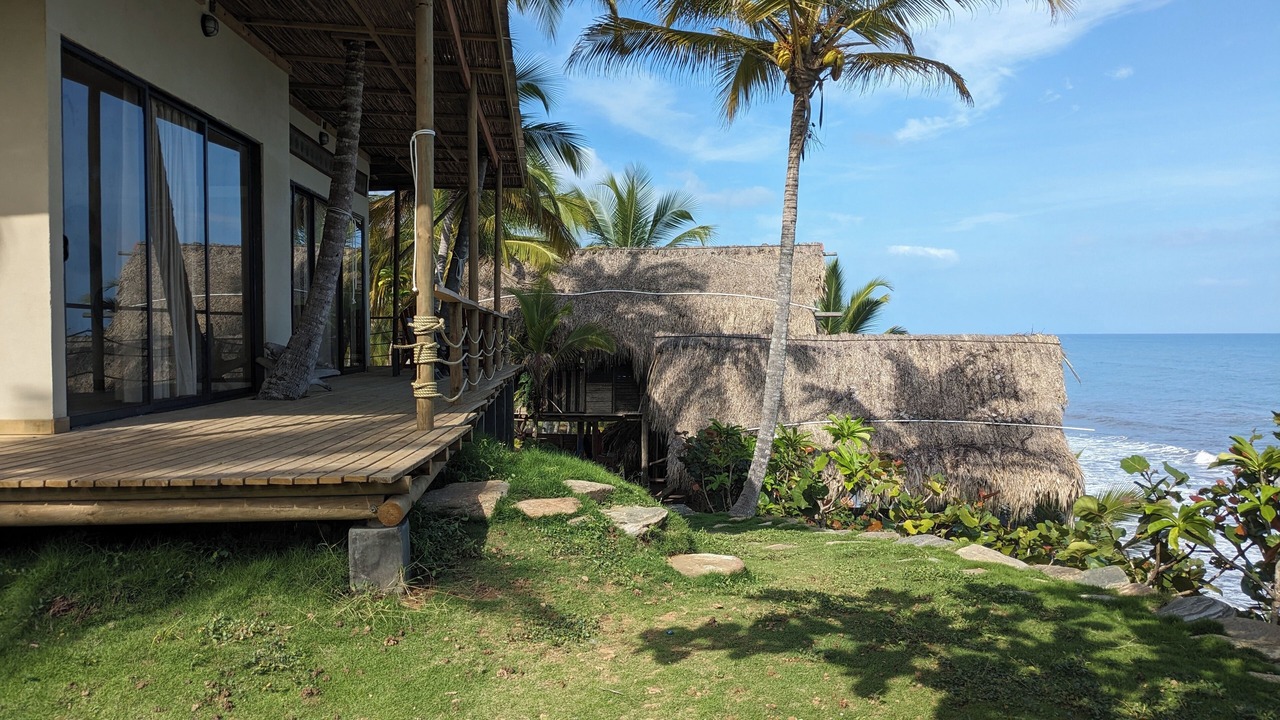 Photo of Outdoor in Palomino