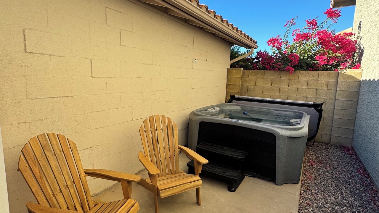 Photo of Patio Balcony in Alta Mesa Community Association