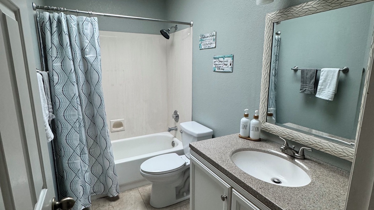 Photo of Bathroom in Alta Mesa Community Association