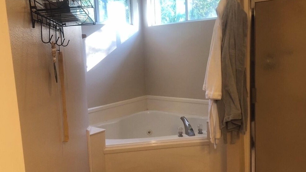 Photo of Bathroom in Mandeville