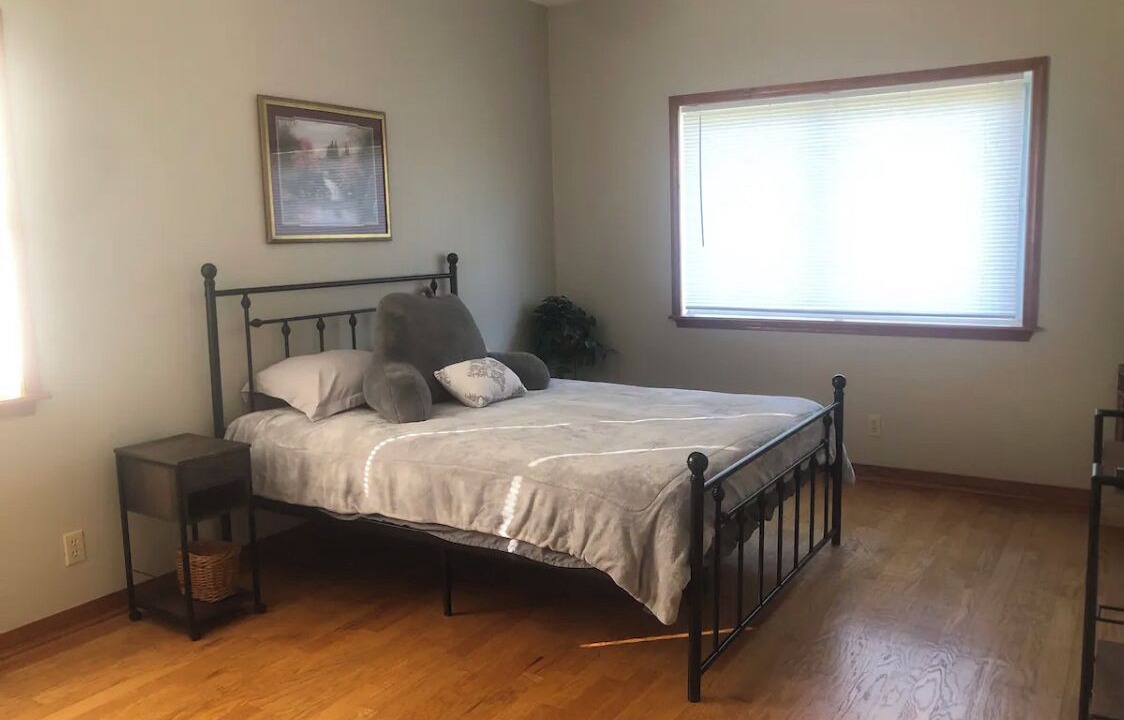 Photo of Bedroom in Mandeville
