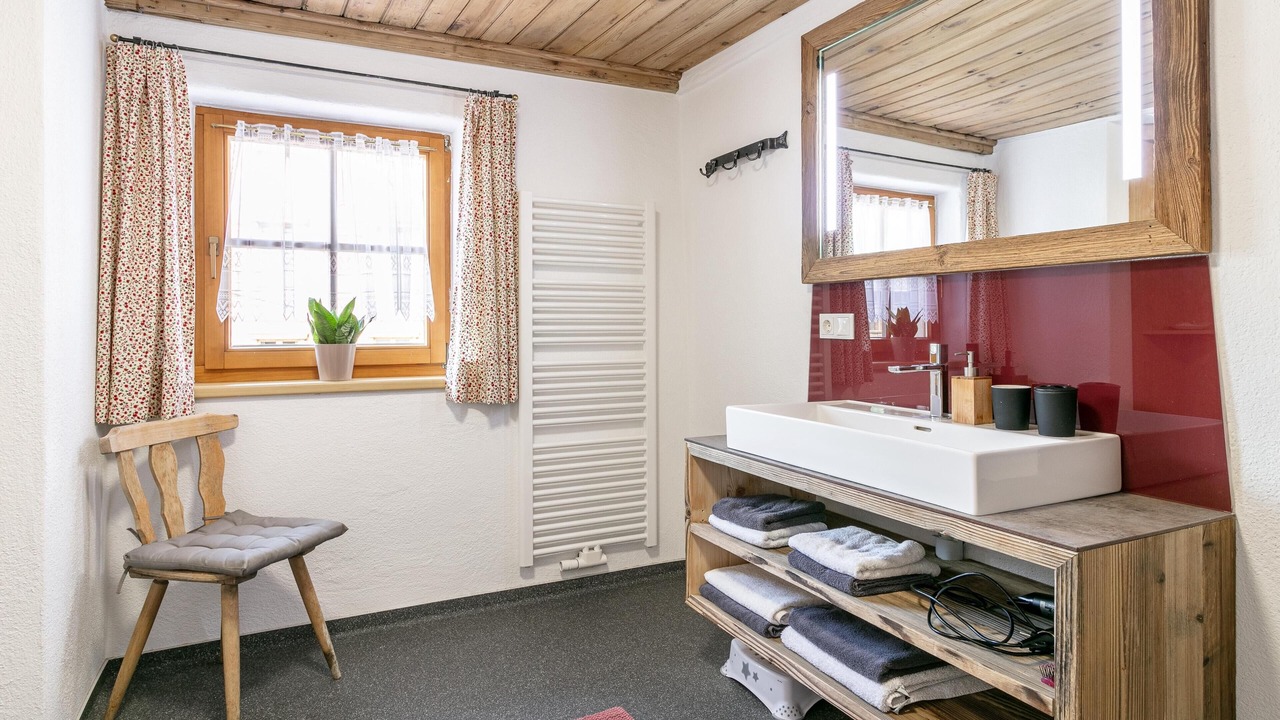 Photo of Bathroom in Muhlthal