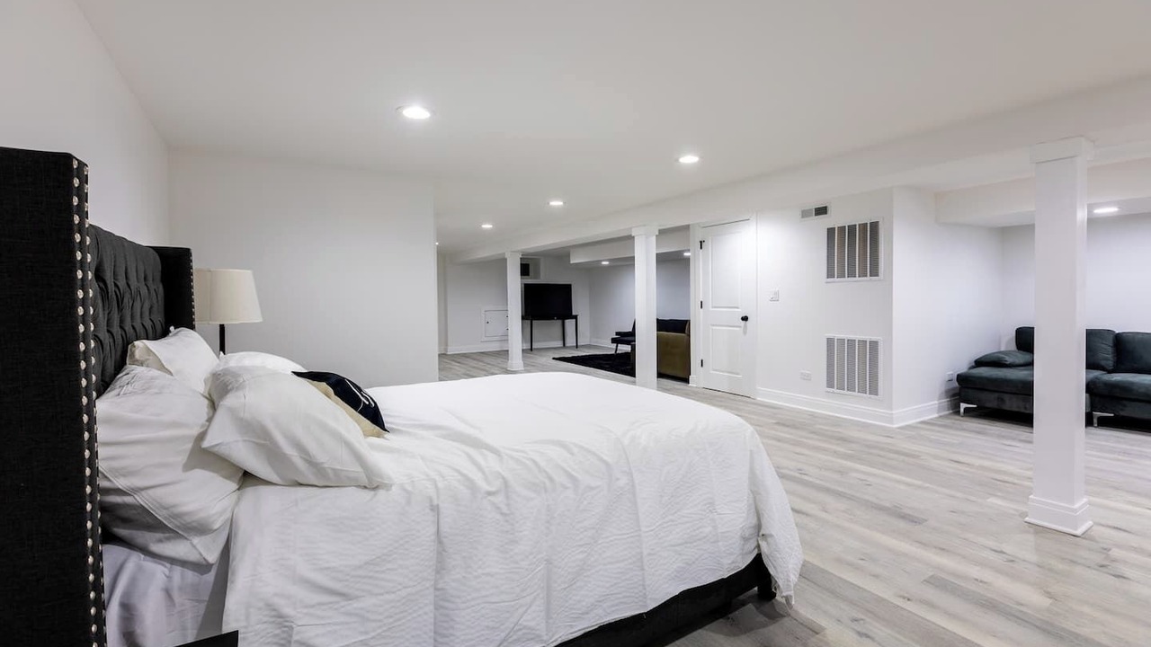 Photo of Bedroom in Skokie