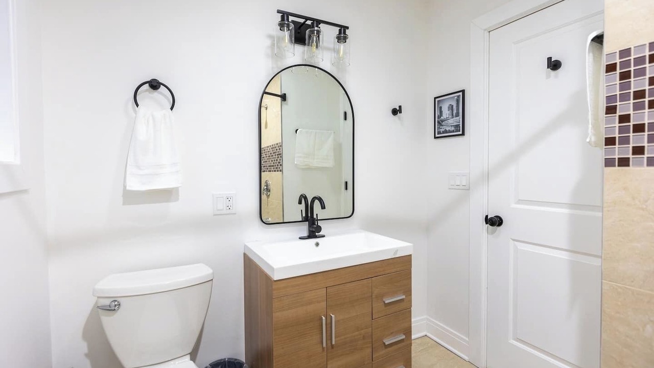 Photo of Bathroom in Skokie