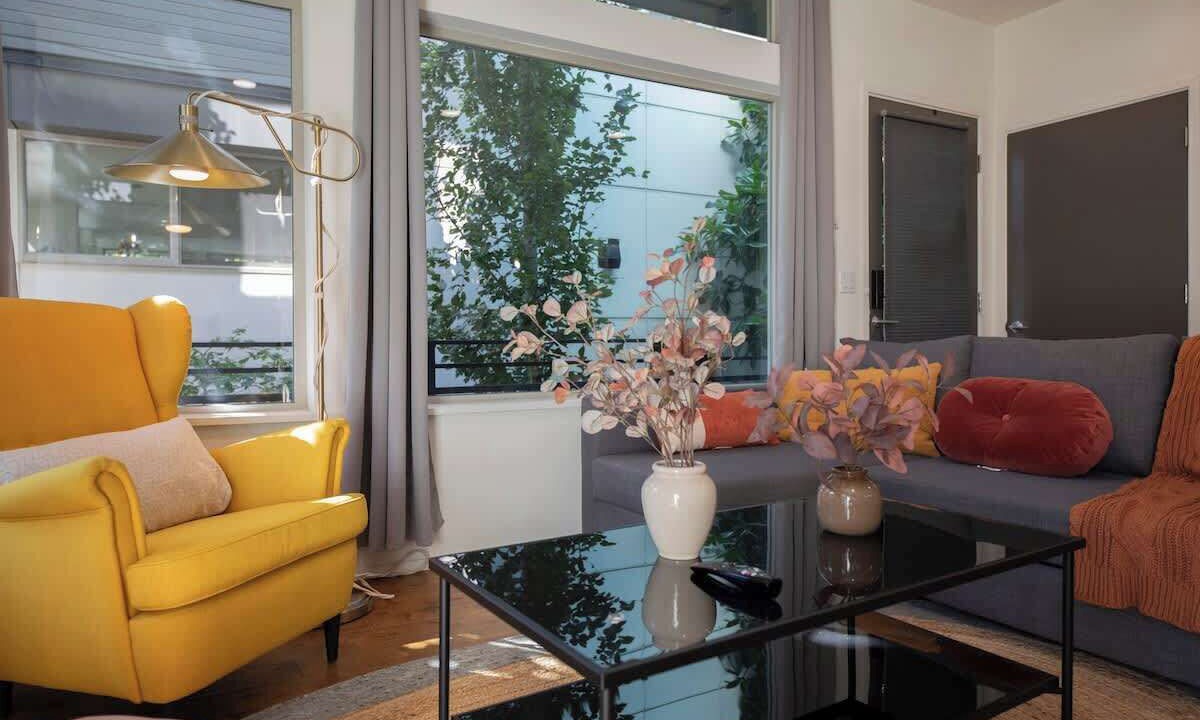 Photo of Livingroom in Roosevelt