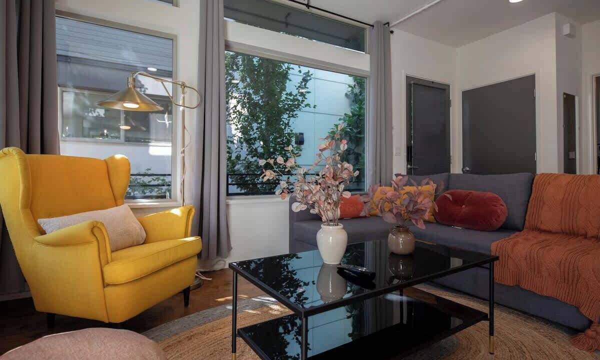 Photo of Livingroom in Roosevelt