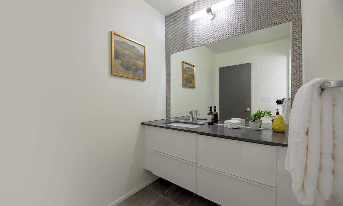 Photo of Bathroom in Roosevelt