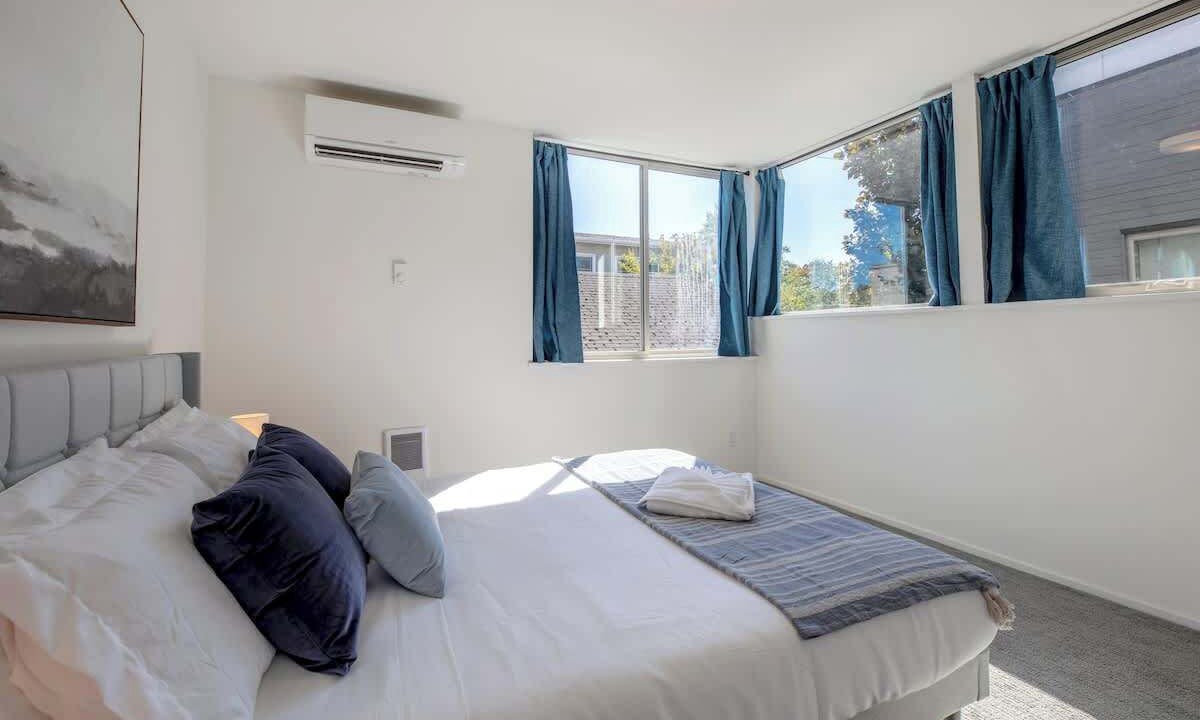 Photo of Bedroom in Roosevelt