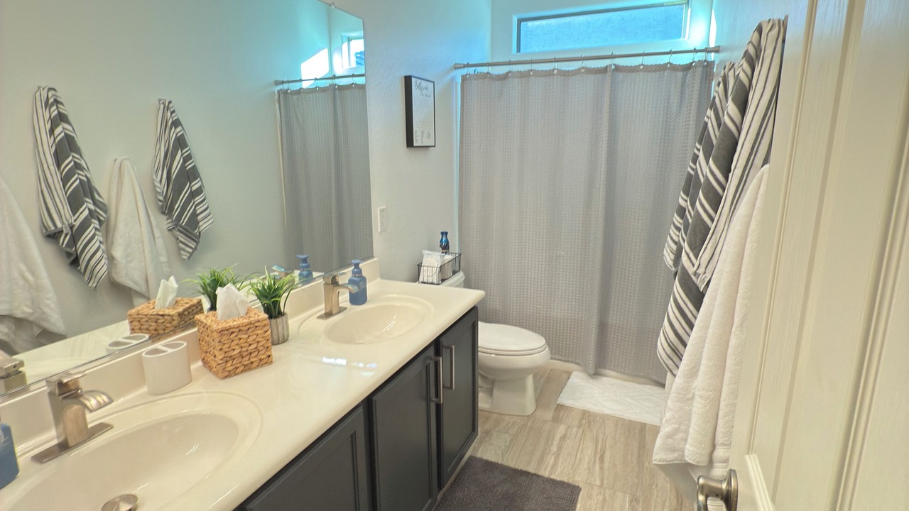 Photo of Bathroom in Surprise Farms