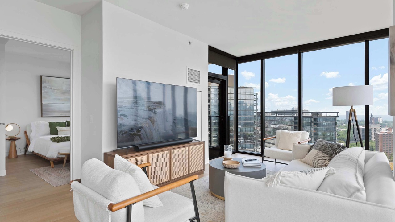 Photo of Livingroom in River North
