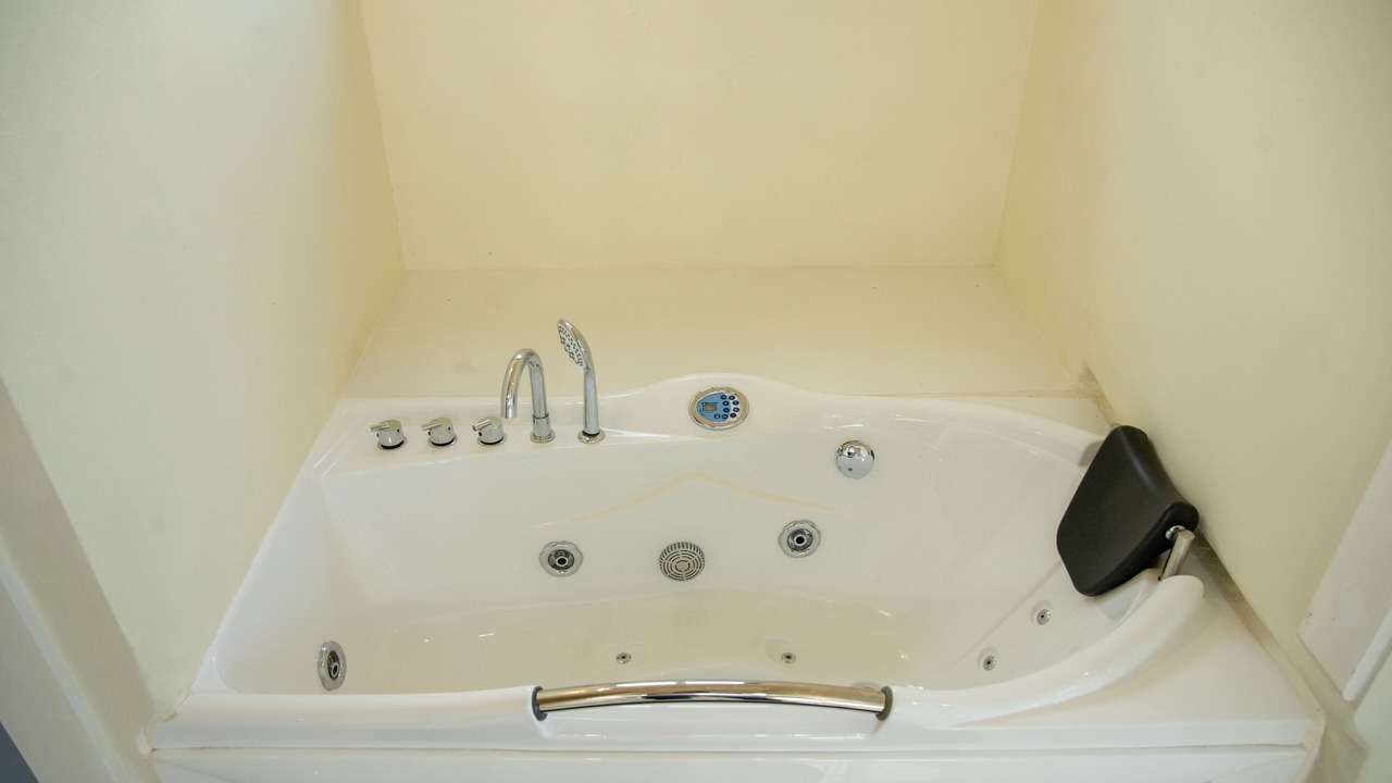Photo of Bathroom in Salt Gut