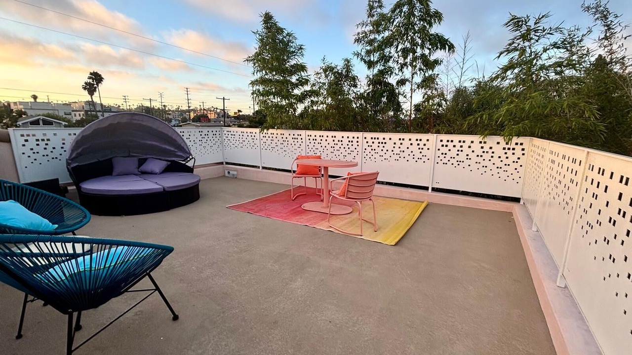 Photo of Outdoor in Mar Vista