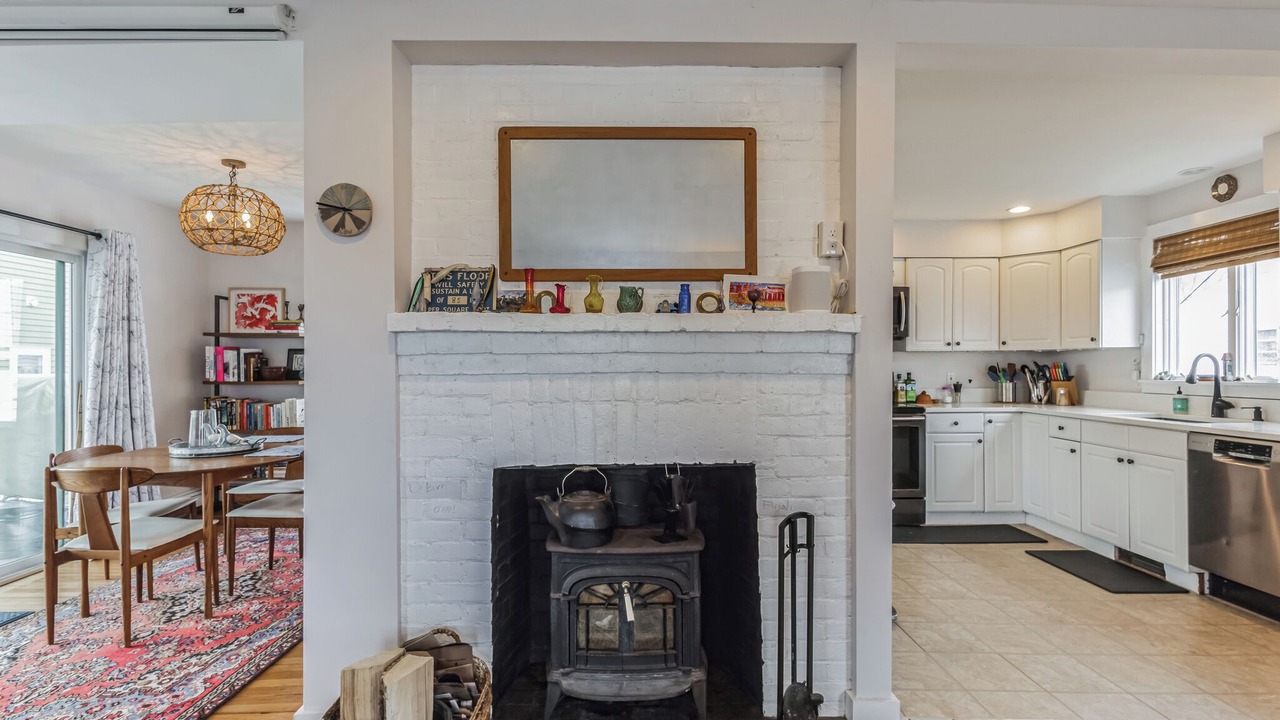 Photo of Kitchen in Clinton