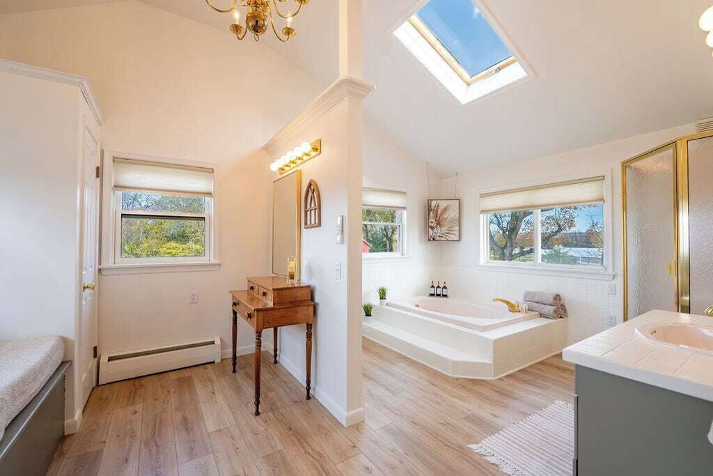 Photo of Bathroom in Mifflinburg