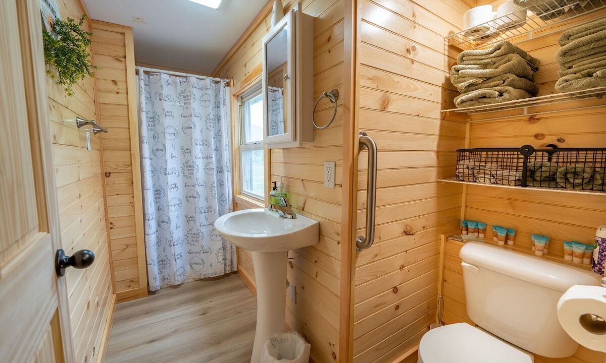 Photo of Bathroom in Slate Run