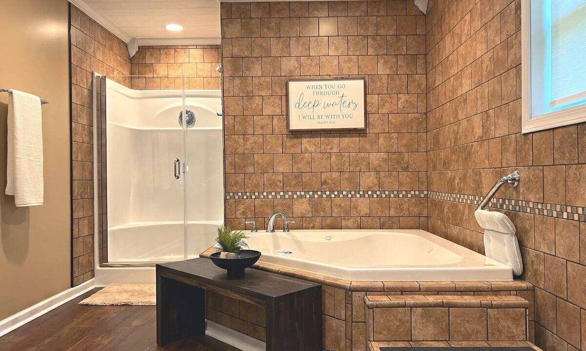 Photo of Bathroom in Lewistown