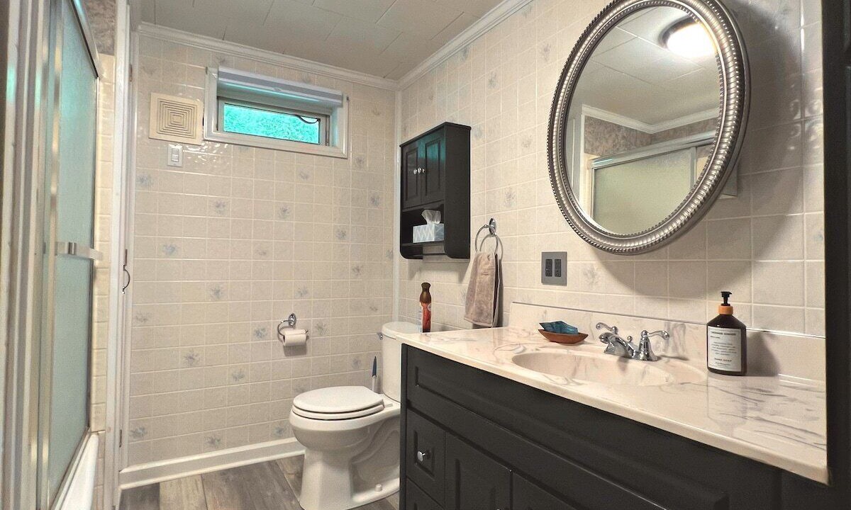 Photo of Bathroom in Lewistown