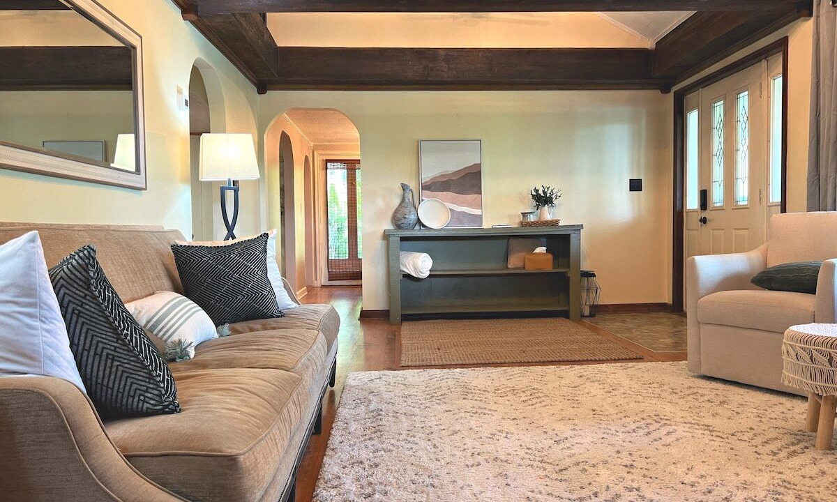Photo of Livingroom in Lewistown