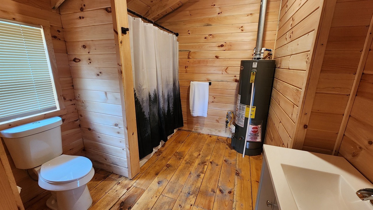 Photo of Bathroom in White Cloud