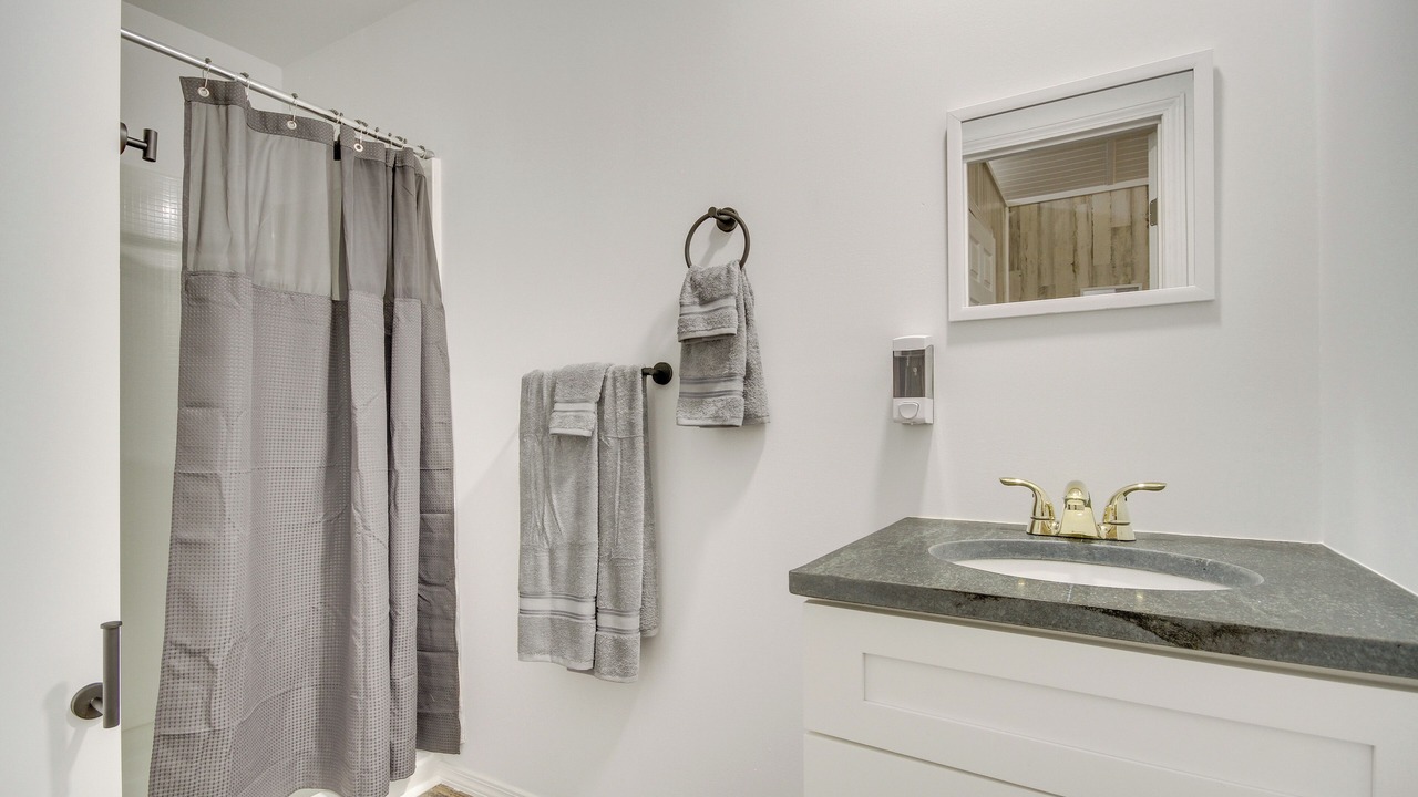 Photo of Bathroom in Picayune