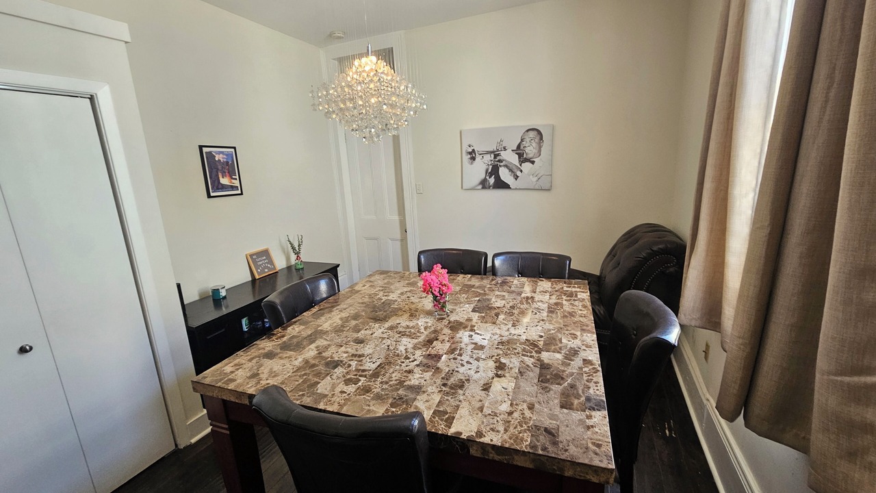 Photo of Bedroom in Seventh Ward