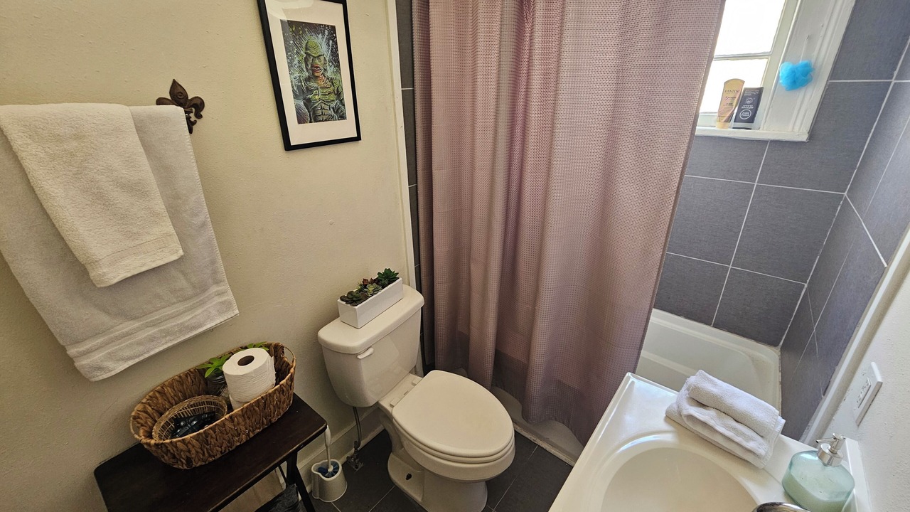 Photo of Bathroom in Seventh Ward