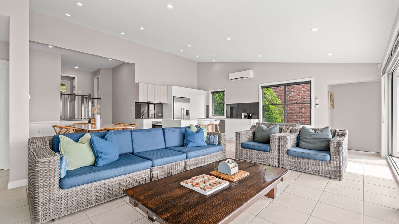 Photo of Livingroom in Avoca Beach