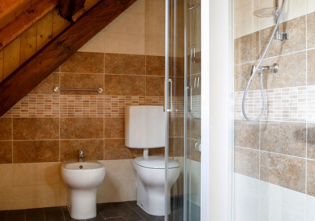 Photo of Bathroom in Ovaro