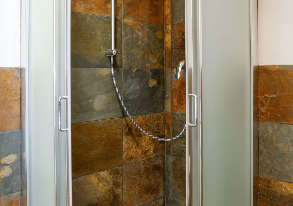 Photo of Bathroom in Raveo