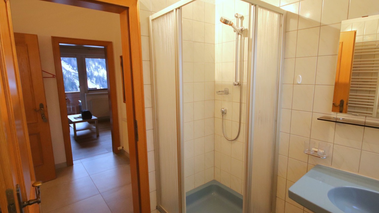 Photo of Bathroom in Spiss