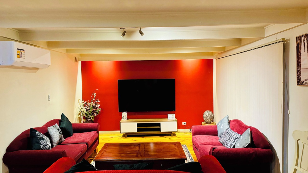 Photo of Livingroom in Craigieburn