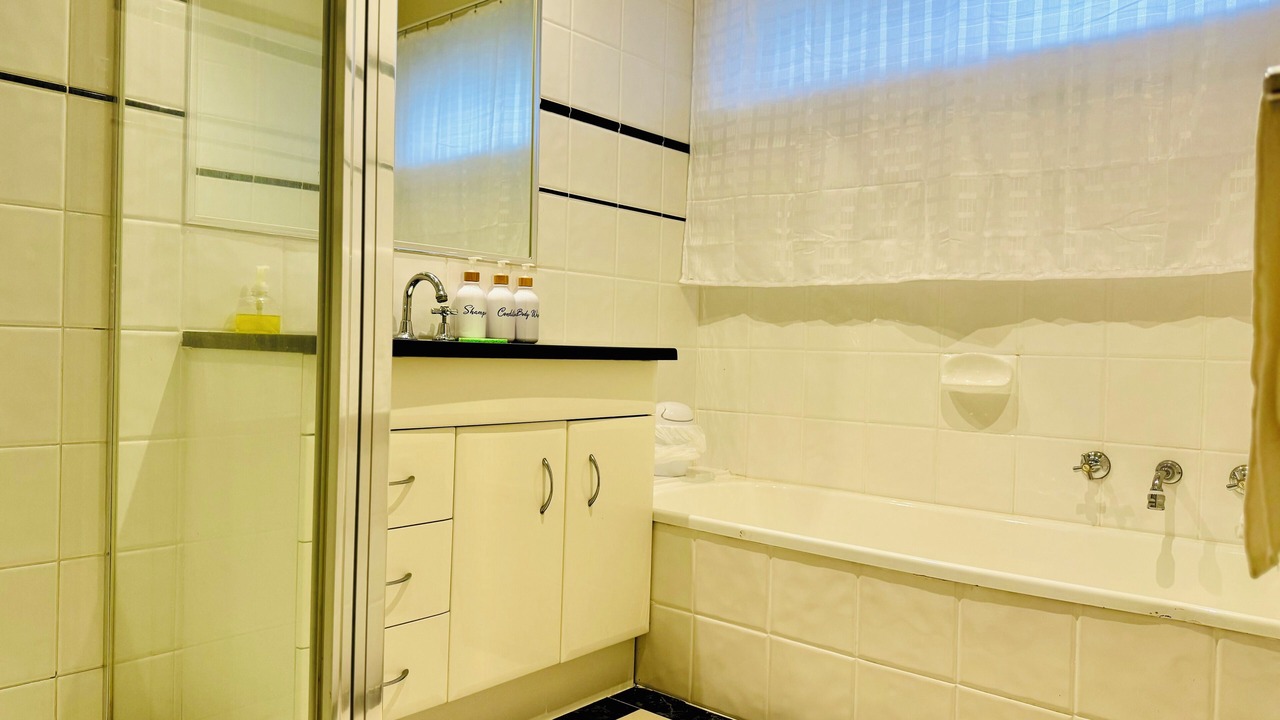 Photo of Bathroom in Craigieburn