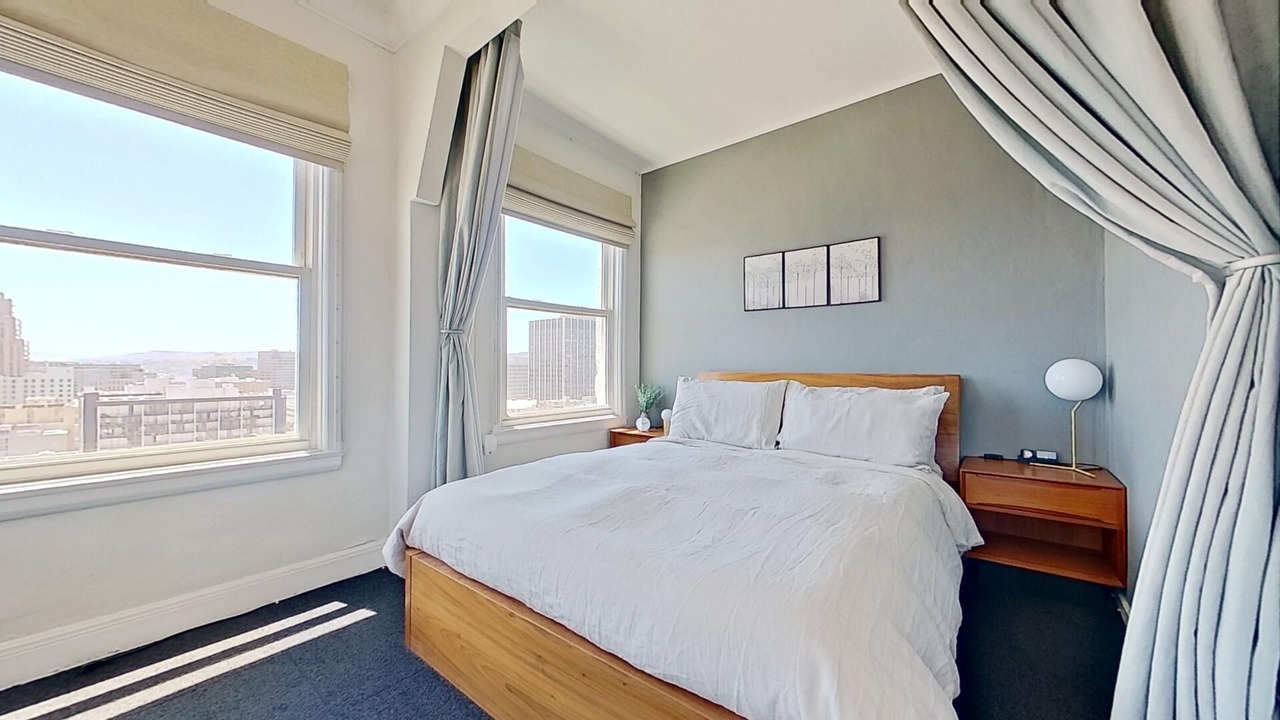 Photo of Bedroom in Tenderloin