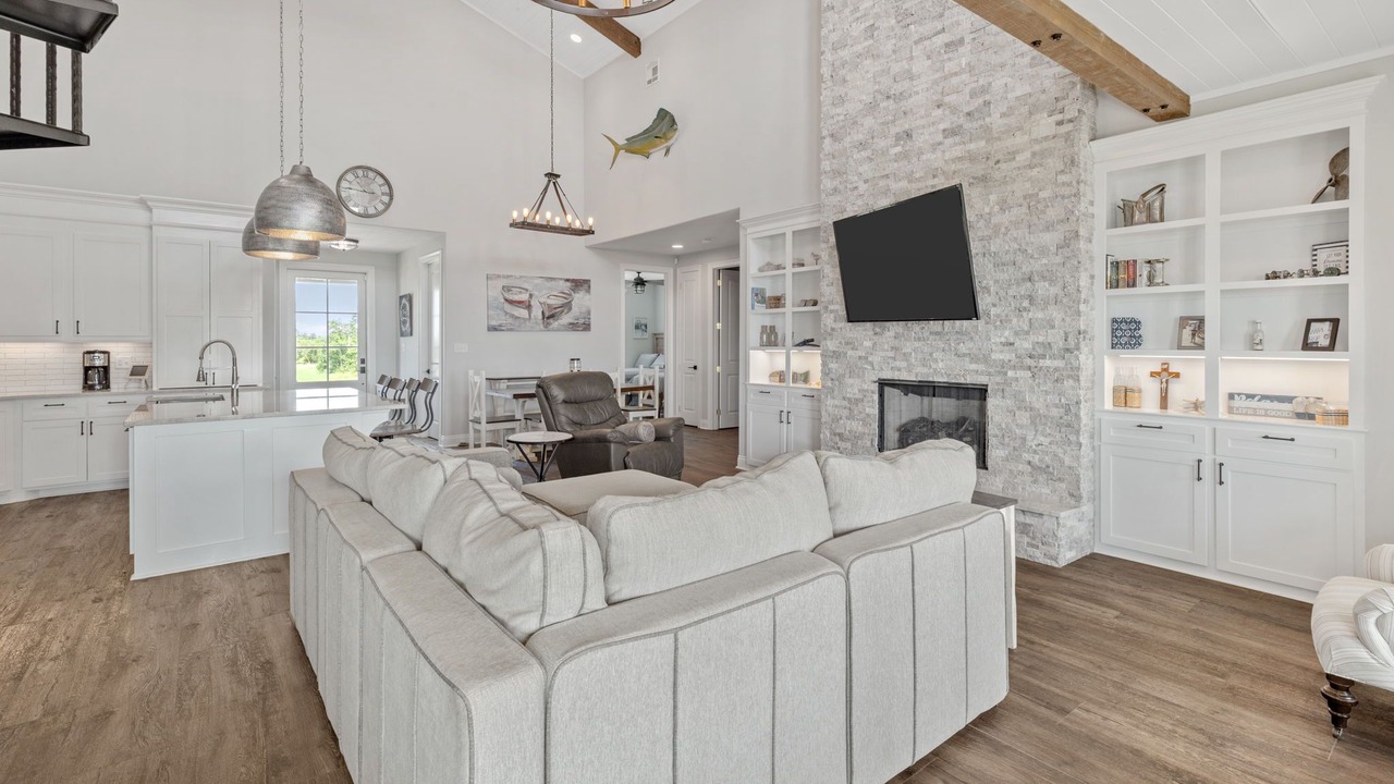 Photo of Livingroom in Hackberry