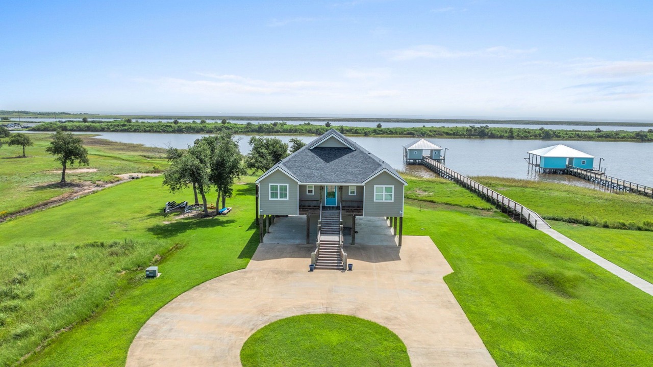 Photo of Outdoor in Hackberry