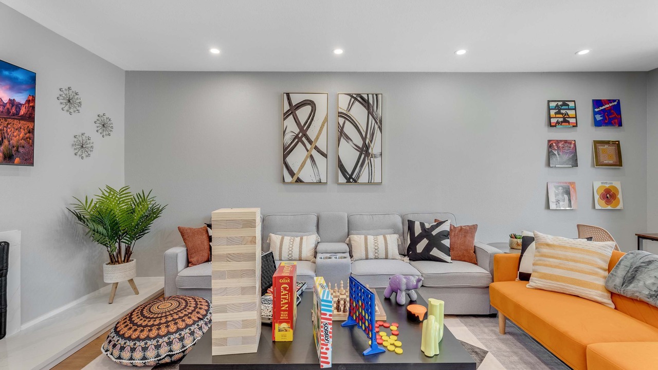 Photo of Livingroom in Daly City
