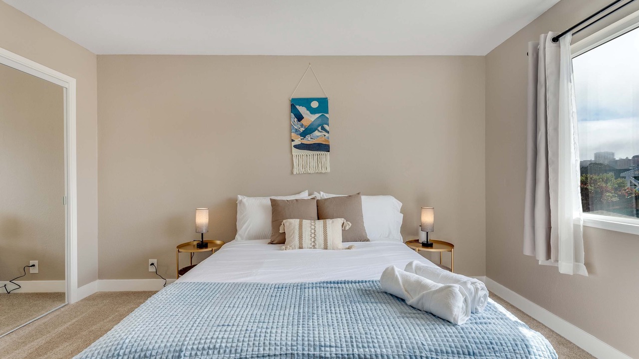 Photo of Bedroom in Daly City