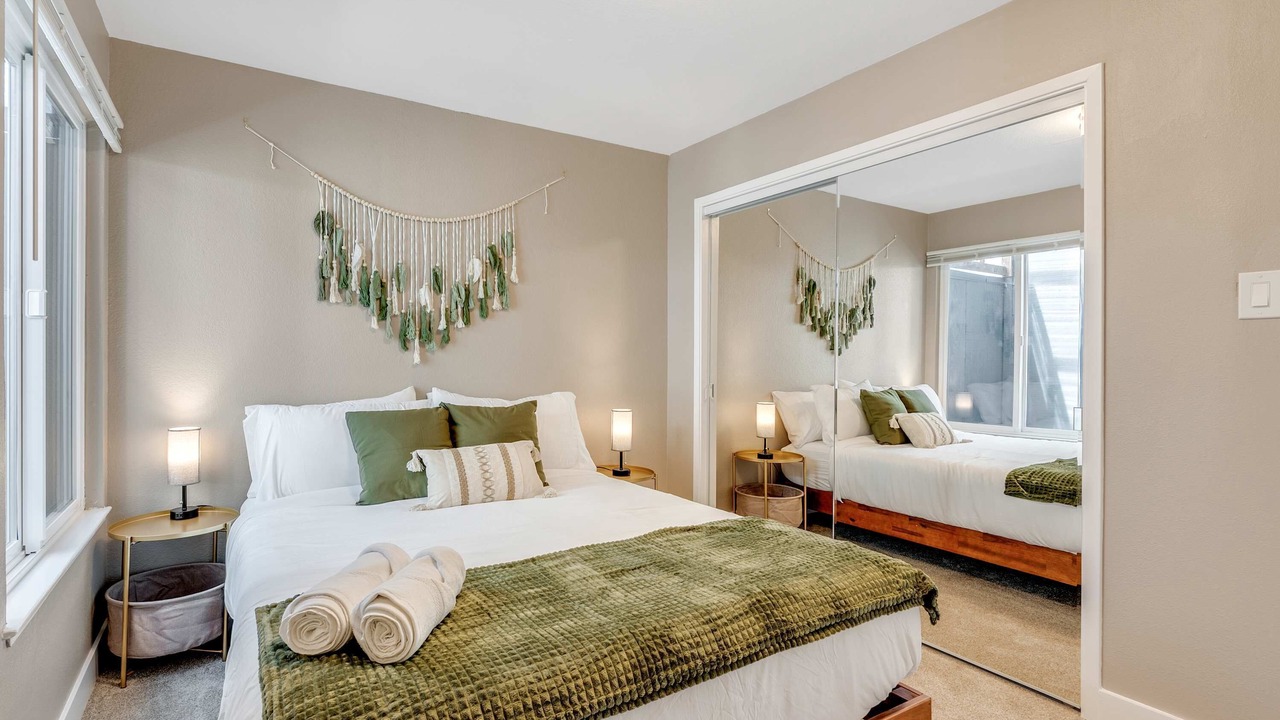 Photo of Bedroom in Daly City