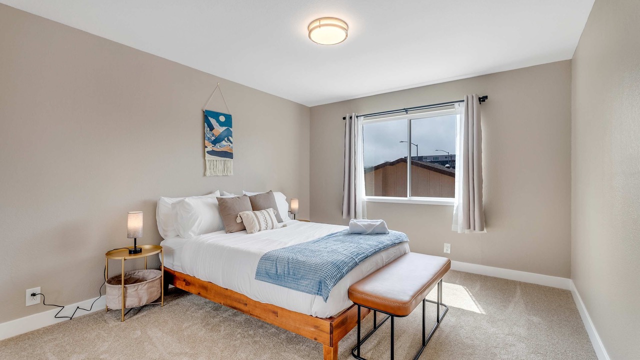 Photo of Bedroom in Daly City