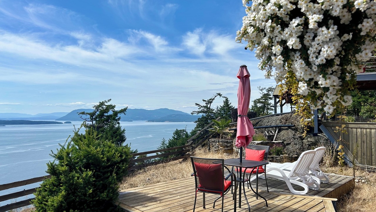 Photo of Others in Pender Island