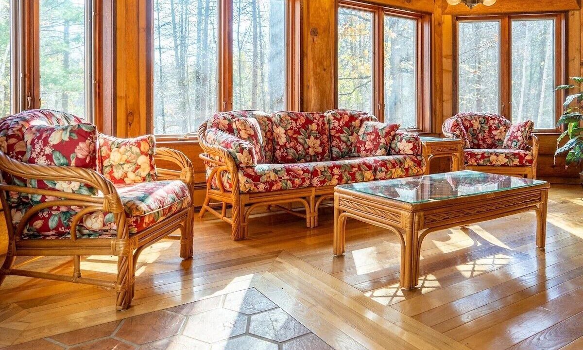 Photo of Livingroom in Land O Lakes