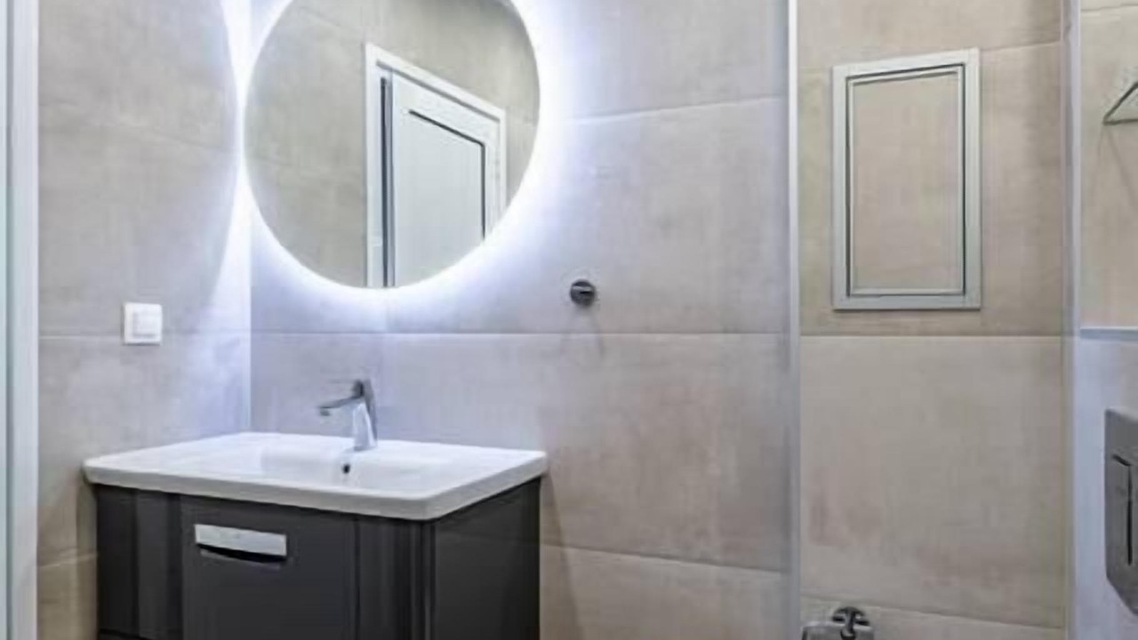 Photo of Bathroom in Saints Constantine and Helena